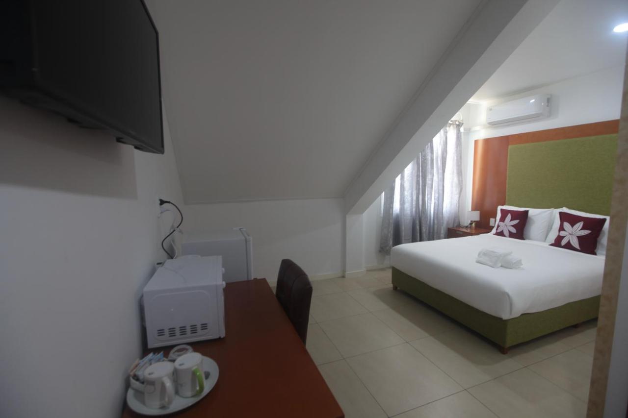 Alec'S Motel Alamagoto Luaran gambar